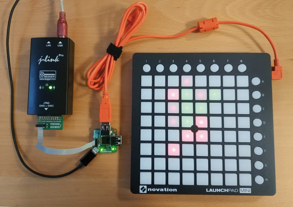 Play Reversi on your LAUNCHPAD